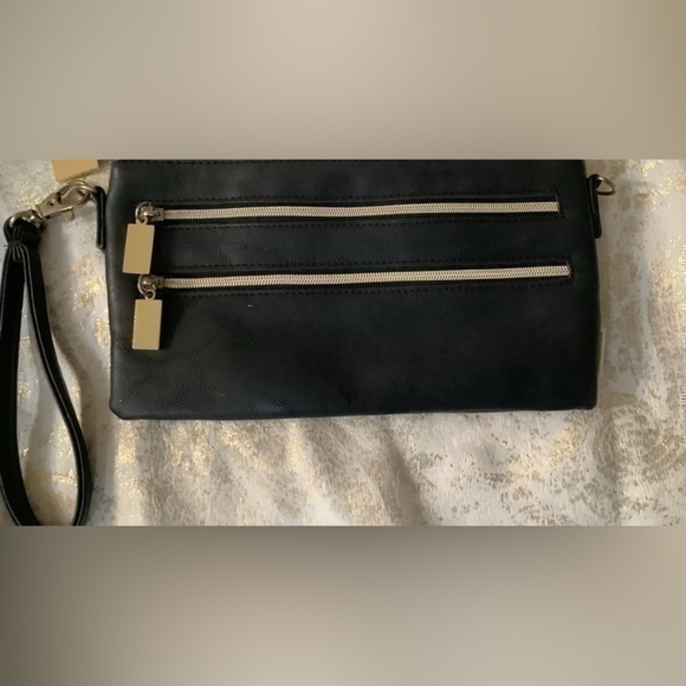Like New Leather Wristlet.